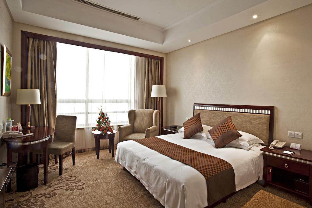 Regal Plaza Hotel, Hangzhou Habitación foto